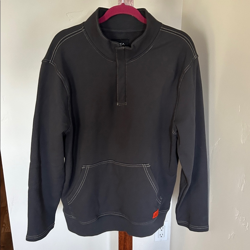 NWOT ‎ RVCA Charcoal 1/4 ZIP Pullover Sweatshirt Kangaroo Pocket Men’s SZ L
